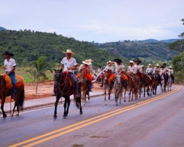 Imagens da Notícia Municipais Salto do Céu celebra tradição rural com a realização da 6ª Cavalgada do município